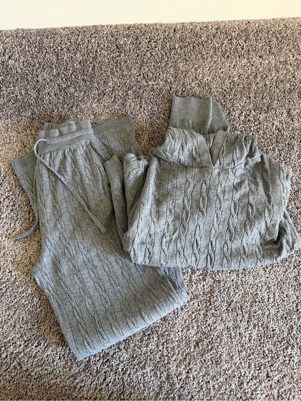 Uniqlo Gray Cable Knit Loungewear Set